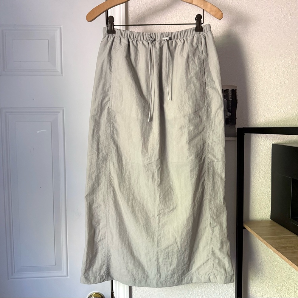 MUSINSA‎ grey nylon elastic pull on drawstring utility maxi midi skirt